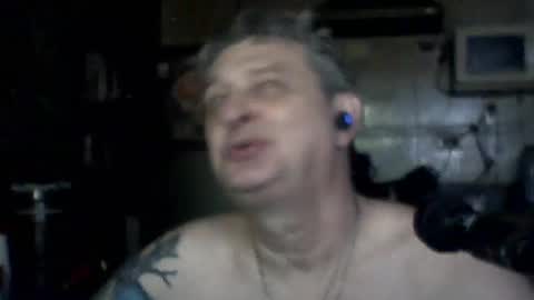 Snapshot of carlos712009 chatting on February 14, 2026, 8:11 am carlos712009 online show from February 14, 2026, 8:11 am