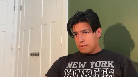 carlosjosecb2 online show from October 9, 2025, 3:43 pm