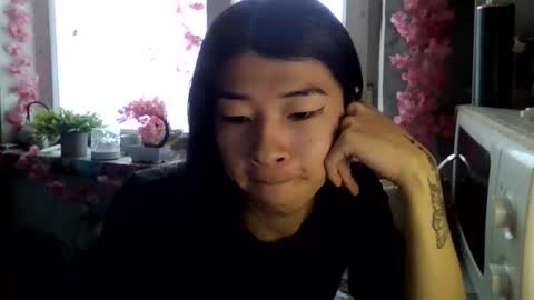 CarlyJoy online show from December 20, 2025, 9:05 am