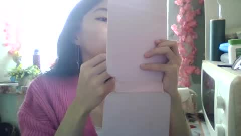 CarlyJoy online show from April 17, 2026, 8:50 am