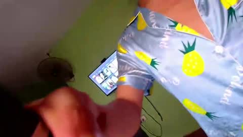 Snapshot of carmella_romance chatting on December 30, 2024, 7:15 am Carmella online show from December 30, 2024, 7:15 am