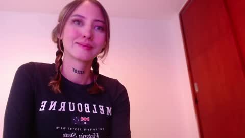 carmennrusso online show from February 27, 2025, 12:21 am