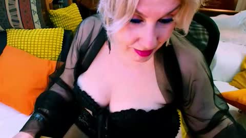 Carmen online show from December 18, 2025, 9:04 am