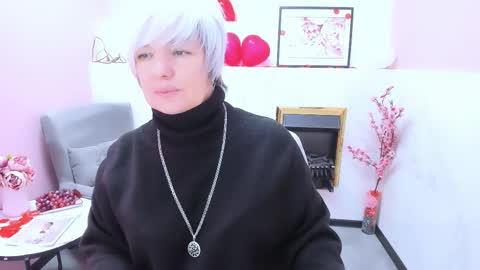 Snapshot of carmensoft chatting on February 16, 2026, 8:27 pm Carmen online show from February 16, 2026, 8:27 pm