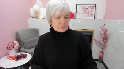 Snapshot of carmensoft chatting on February 22, 2026, 8:29 pm Carmen online show from February 22, 2026, 8:29 pm