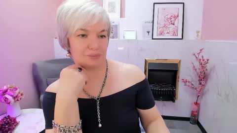 Snapshot of carmensoft chatting on March 8, 2026, 2:04 am Carmen online show from March 8, 2026, 2:04 am