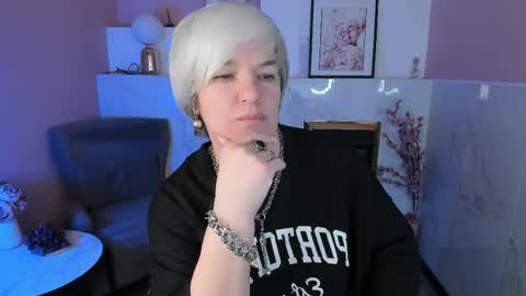 Carmen online show from April 25, 2026, 10:29 am