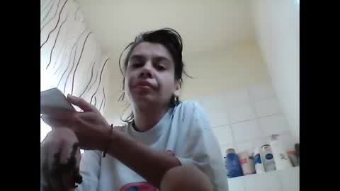 caroisback online show from October 28, 2025, 7:34 am