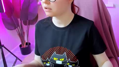 Carol online show from November 22, 2025, 10:58 am