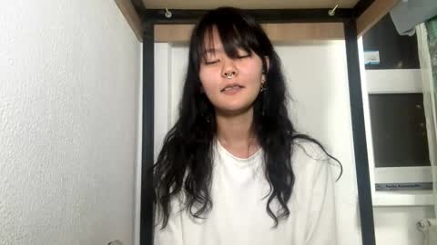 Kim online show from November 6, 2025, 2:29 pm