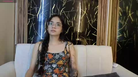 carolina23_pm online show from April 18, 2026, 12:36 am