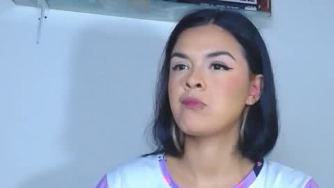 CarolinaM online show from October 19, 2025, 2:50 pm