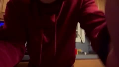 carolinaboy01 online show from April 24, 2026, 4:04 am