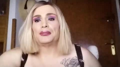 carolinasexdoll1980 online show from February 20, 2026, 3:14 am