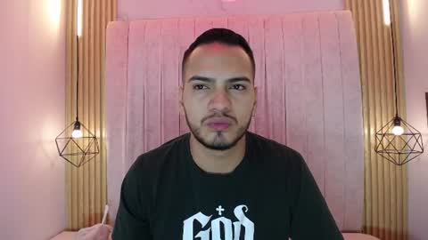 Snapshot of carolinaysebas chatting on July 18, 2026, 2:10 pm carolinaysebas online show from July 18, 2026, 2:10 pm