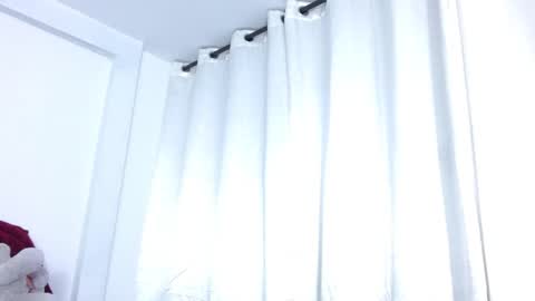 caroline online show from March 3, 2026, 4:18 am