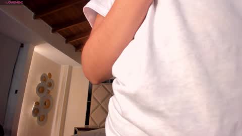 Caro online show from January 19, 2026, 9:46 am