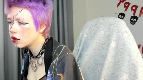 Snapshot of carolinerichter chatting on November 1, 2025, 2:57 am CarolineRichter online show from November 1, 2025, 2:57 am