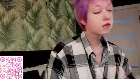 Snapshot of carolinerichter chatting on November 13, 2025, 3:38 am CarolineRichter online show from November 13, 2025, 3:38 am