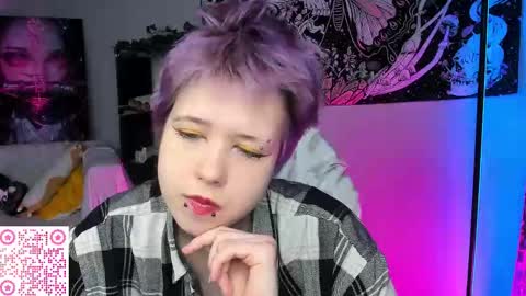 Snapshot of carolinerichter chatting on November 16, 2025, 3:12 am CarolineRichter online show from November 16, 2025, 3:12 am