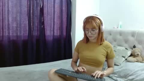 Snapshot of carolinnapinkman chatting on February 5, 2026, 8:57 pm carolinnapinkman online show from February 5, 2026, 8:57 pm