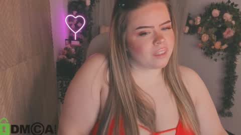 caroll_li online show from March 12, 2025, 9:03 pm