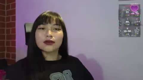 kitty online show from October 20, 2025, 2:01 am