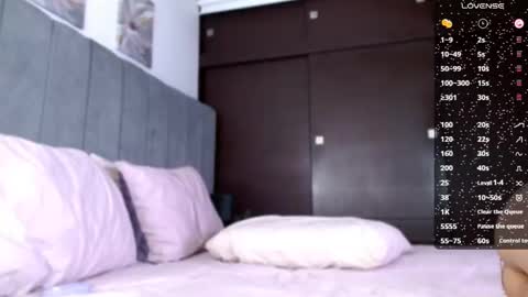 Carolinne online show from February 4, 2025, 1:06 pm