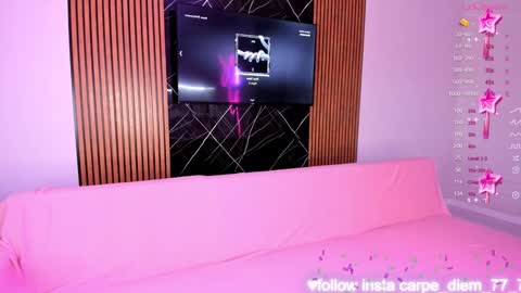 Snapshot of carpe_diemmm chatting on December 11, 2024, 2:52 am Yummi online show from December 11, 2024, 2:52 am