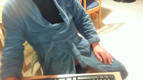 Snapshot of carredegazon chatting on January 15, 2025, 9:51 pm carredegazon online show from January 15, 2025, 9:51 pm