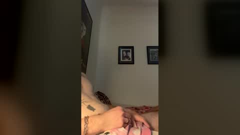 carsonesk90 online show from April 27, 2026, 1:09 pm