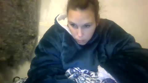 Snapshot of cashcoupllle chatting on December 3, 2024, 1:19 am Cash Couple online show from December 3, 2024, 1:19 am