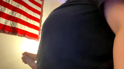 Snapshot of cashcoupllle chatting on October 22, 2025, 12:55 am Cash Couple online show from October 22, 2025, 12:55 am