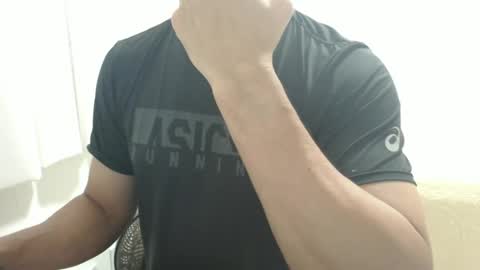 Snapshot of cashmastermuscle77 chatting on December 31, 2024, 1:26 am cashmastermuscle77 online show from December 31, 2024, 1:26 am