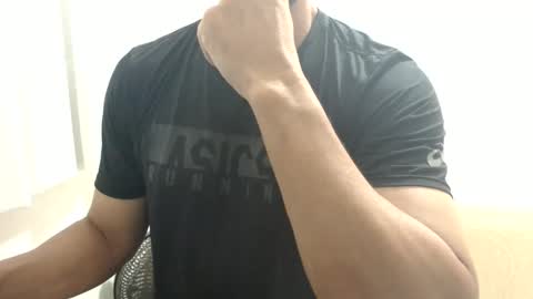 Snapshot of cashmastermuscle77 chatting on December 31, 2024, 1:08 pm cashmastermuscle77 online show from December 31, 2024, 1:08 pm