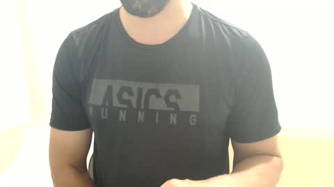 Snapshot of cashmastermuscle77 chatting on January 4, 2025, 7:23 pm cashmastermuscle77 online show from January 4, 2025, 7:23 pm