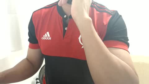 Snapshot of cashmastermuscle77 chatting on January 6, 2025, 11:18 am cashmastermuscle77 online show from January 6, 2025, 11:18 am