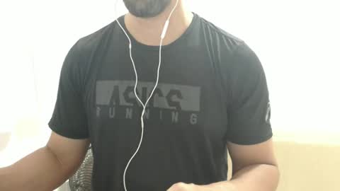 Snapshot of cashmastermuscle77 chatting on January 11, 2025, 4:14 pm cashmastermuscle77 online show from January 11, 2025, 4:14 pm
