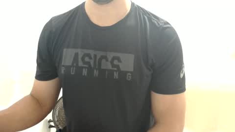 Snapshot of cashmastermuscle77 chatting on January 23, 2025, 8:45 pm cashmastermuscle77 online show from January 23, 2025, 8:45 pm