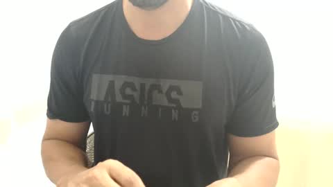 Snapshot of cashmastermuscle77 chatting on February 6, 2025, 10:15 am cashmastermuscle77 online show from February 6, 2025, 10:15 am