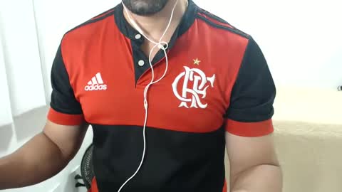 Snapshot of cashmastermuscle77 chatting on February 7, 2025, 11:34 pm cashmastermuscle77 online show from February 7, 2025, 11:34 pm