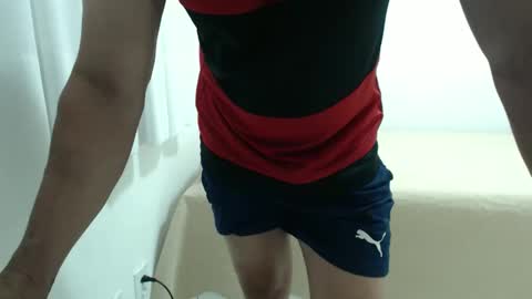 Snapshot of cashmastermuscle77 chatting on September 21, 2025, 11:39 pm cashmastermuscle77 online show from September 21, 2025, 11:39 pm