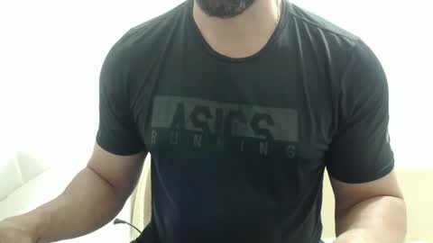 Snapshot of cashmastermuscle77 chatting on October 14, 2025, 1:17 am cashmastermuscle77 online show from October 14, 2025, 1:17 am