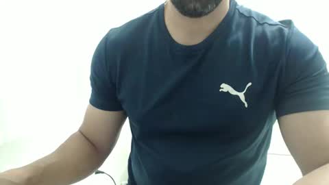 cashmastermuscle77 online show from November 25, 2025, 1:27 am