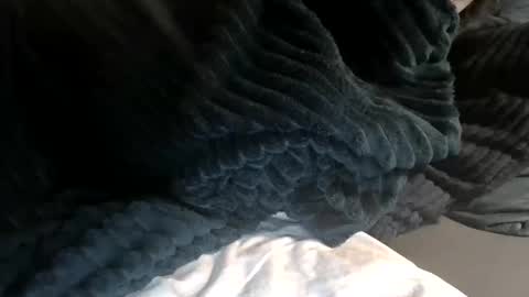 cassandra06400 online show from November 1, 2025, 12:29 pm