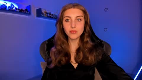 Seductress Cassia  FINDOM AND SADISM  NO NUDE online show from February 11, 2025, 7:16 pm