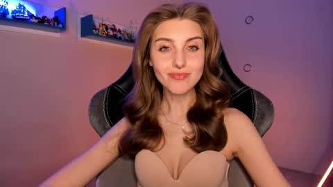 Seductress Cassia  FINDOM AND SADISM  NO NUDE online show from February 12, 2025, 7:24 pm