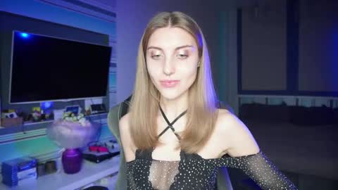 Seductress Cassia  FINDOM AND SADISM  NO NUDE online show from September 9, 2025, 7:24 pm