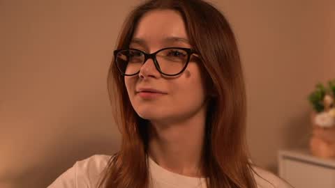 Cassie online show from April 10, 2026, 3:39 pm