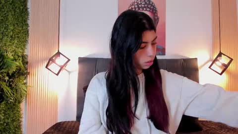 cassie_bloom online show from November 3, 2025, 8:21 pm